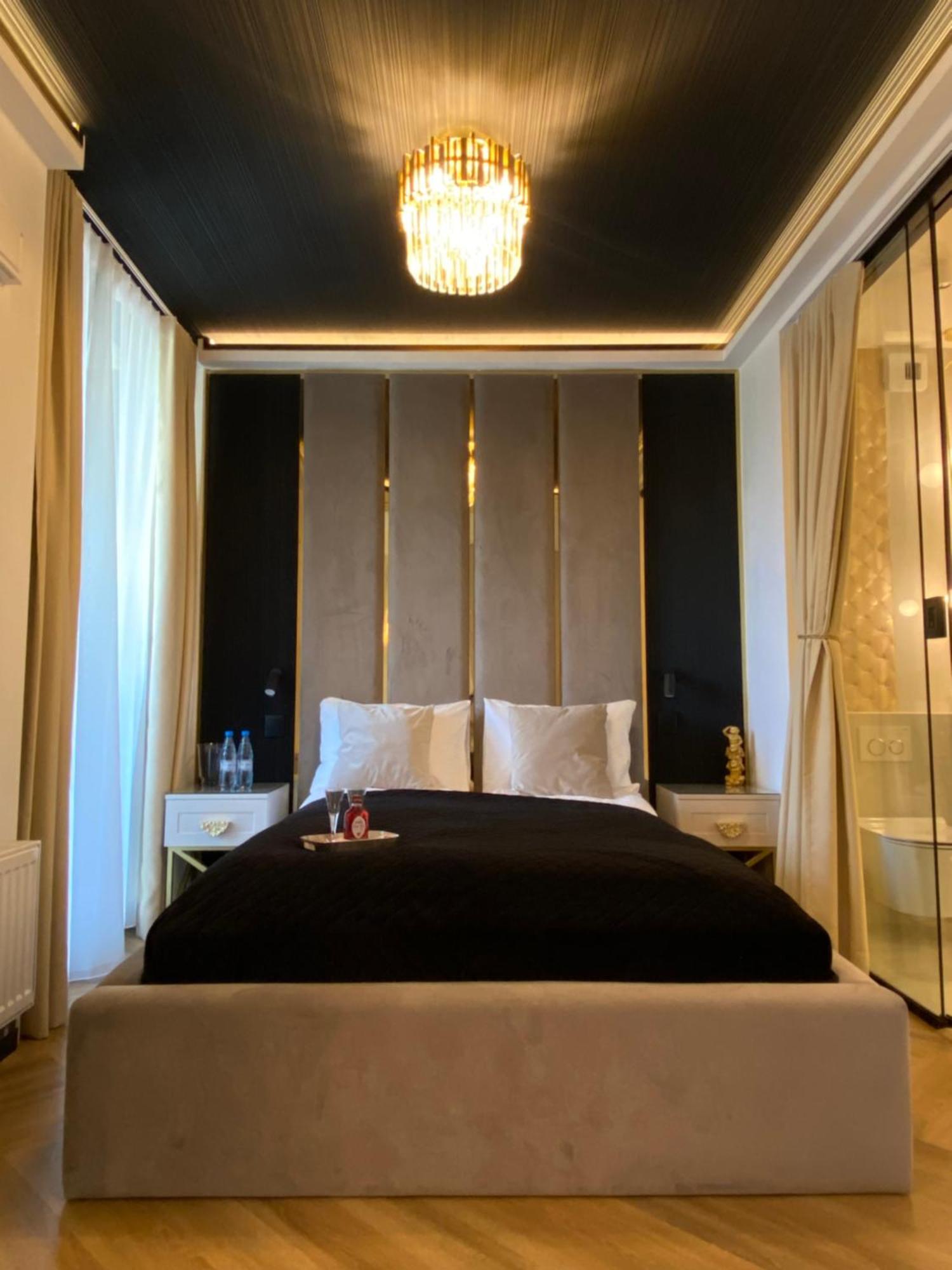 Lux Stays By Torres At K39 Красков Екстериор снимка